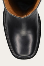 Load image into Gallery viewer, Frye Women KATE DECO STITCH BLACK/RICHMOND