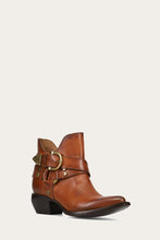 Load image into Gallery viewer, Frye Women SACHA MULTI STRAP BOOTIE CARAMEL/VINTAGE