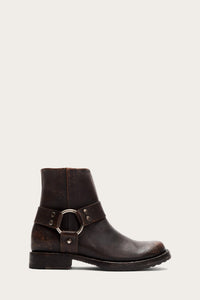 Frye Women  BLACKFULL GRAIN BRUSH OFF
