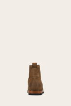 Load image into Gallery viewer, FRYE MEN HUDSON PLAIN TOE WORKBOOT BARK