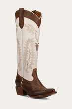 Load image into Gallery viewer, FRYE WOMEN SACHA FEATHER DECO TOFFEE/WHITE