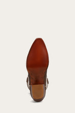 Load image into Gallery viewer, FRYE WOMEN SACHA FEATHER DECO TOFFEE/WHITE