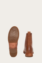 Load image into Gallery viewer, FRYE WOMEN VERONICA COMBAT CARAMEL/ANTIQUE PULL UP