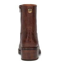 Load image into Gallery viewer, FRYE AND CO WOMEN MIRANDA LOW ZIP WALNUT