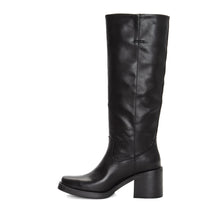 Load image into Gallery viewer, FRYE AND CO WOMEN TESSY TALL BLACK