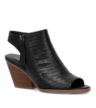 Load image into Gallery viewer, Frye and Co Women GIANELLA BLACK/ADDIS PU