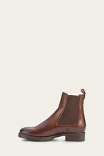 Load image into Gallery viewer, Frye Women MELISSA DOUBLE SOLE CHELSEA COGNAC/VINTAGE PULL UP LEATHER