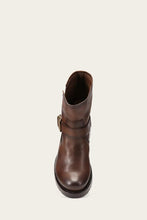 Load image into Gallery viewer, Frye Women VERONICA BOOTIE CHOCOLATE/VINTAGE PULL UP