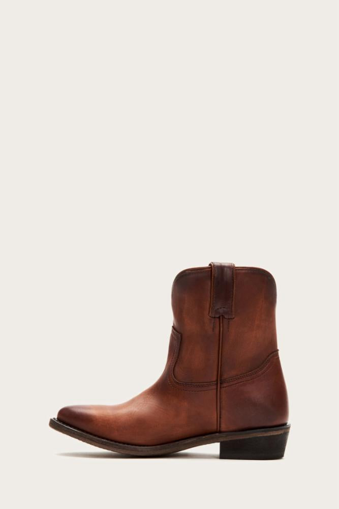 Frye Women BILLY SHORT COGNAC/WASHED OILED VINTAGE