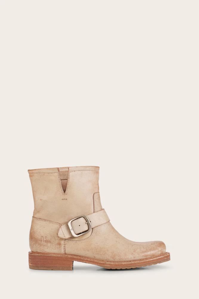 Frye Women VERONICA BOOTIE WHITE