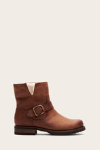 Load image into Gallery viewer, Frye Women VERONICA SHEARLING BOOTIE COGNAC